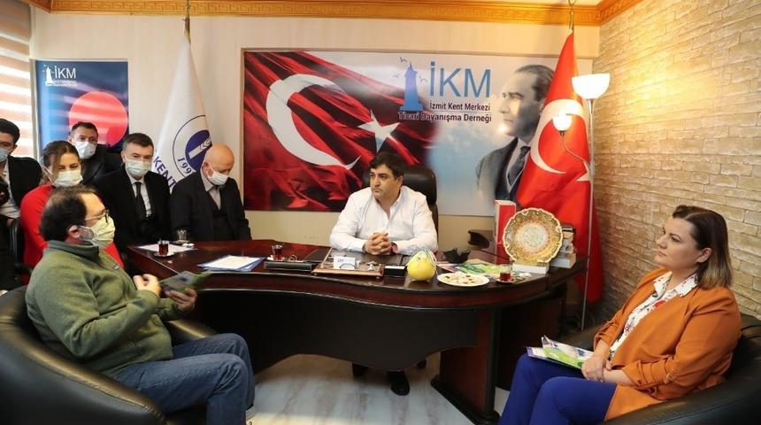Başkan Hürriyet, İKM’ye İzmit Çarşısını anlattı