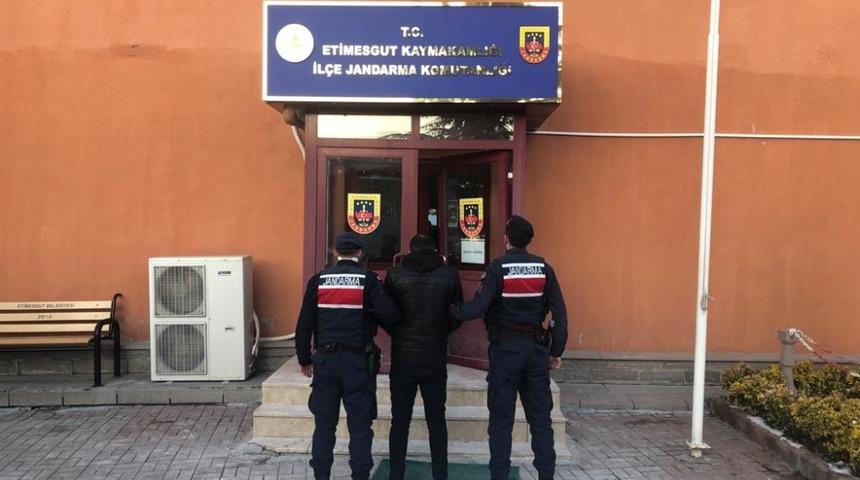Etimesgut&rsquo;a dadanan hırsızlık &ccedil;etesi &ccedil;&ouml;kertildi