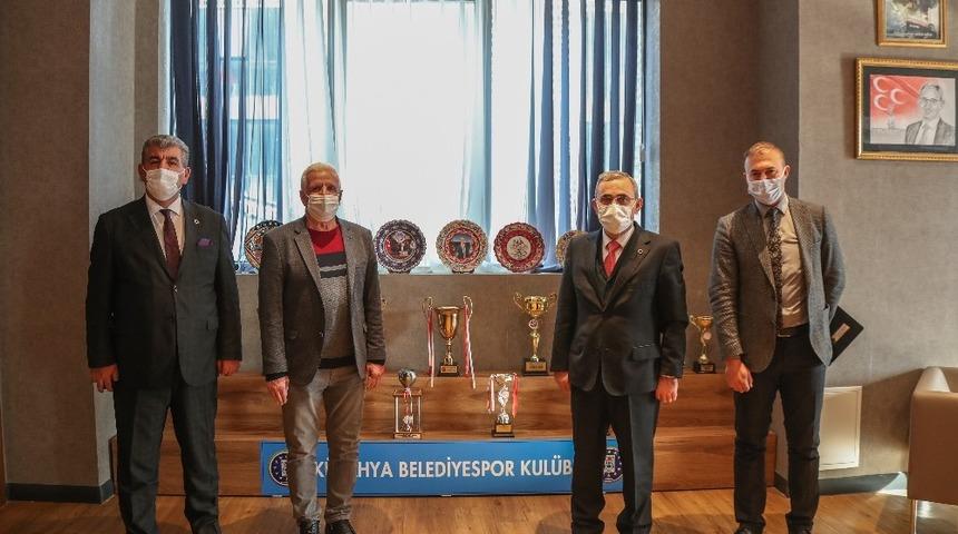 Kul&uuml;plere yapılacak yardımları istişare ettiler