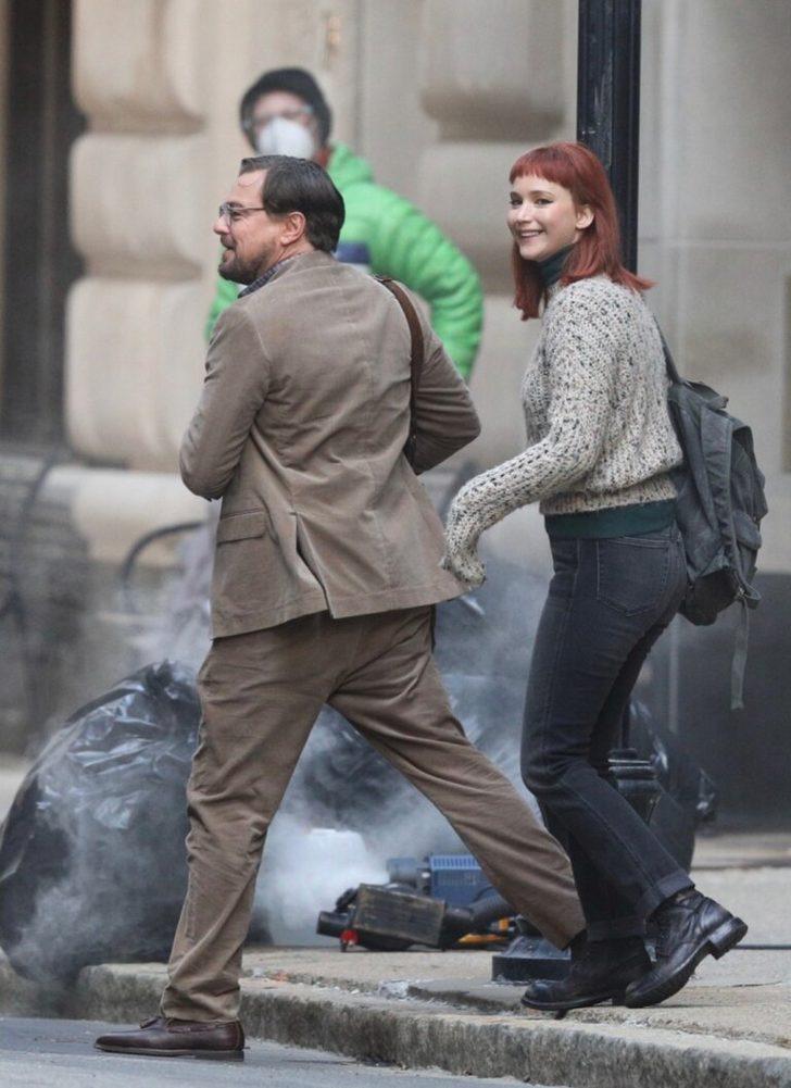 Don't Look Up setinde görüntülendiler! Leonardo DiCaprio ile Jennifer Lawrence'ın keyfi yerinde G4