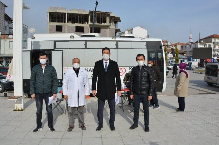 Kaymakam Yıldırım’dan kan bağışına destek G3