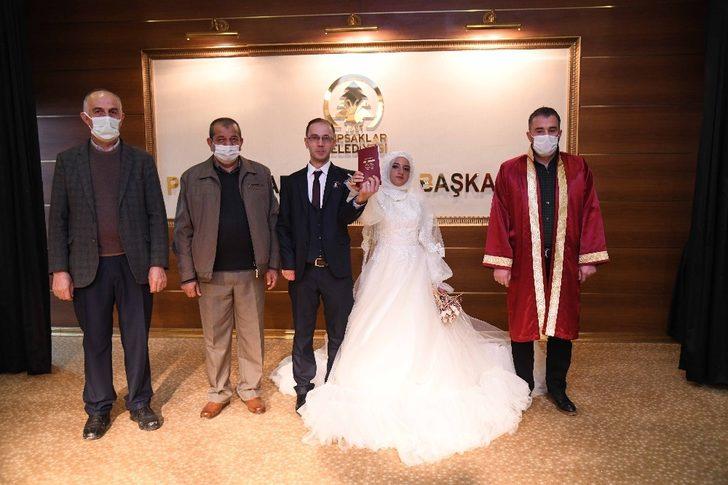 Pursaklar’da sevgi engel tanımıyor G4