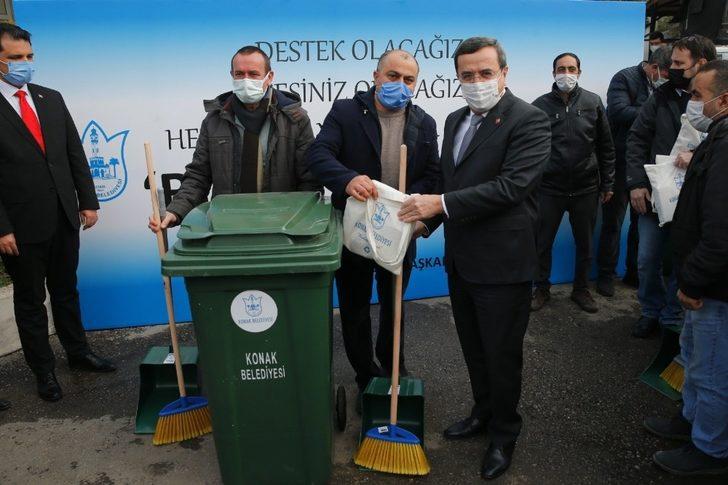 Konak’ta apartman görevlilerine temizlik seti G2