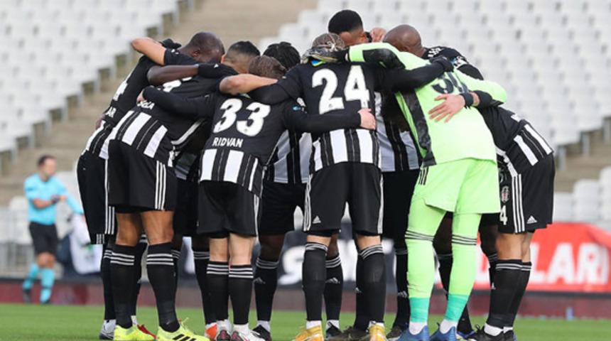 Beşiktaş dolu dizgin ilerliyor