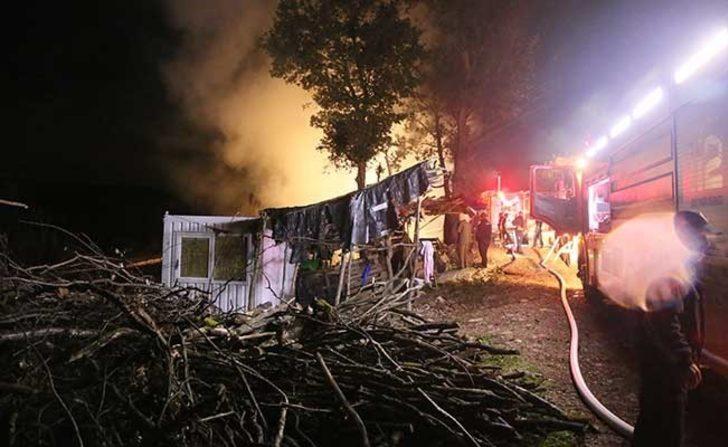 Evi yanan ailenin imdadına Büyükşehir yetişti G1