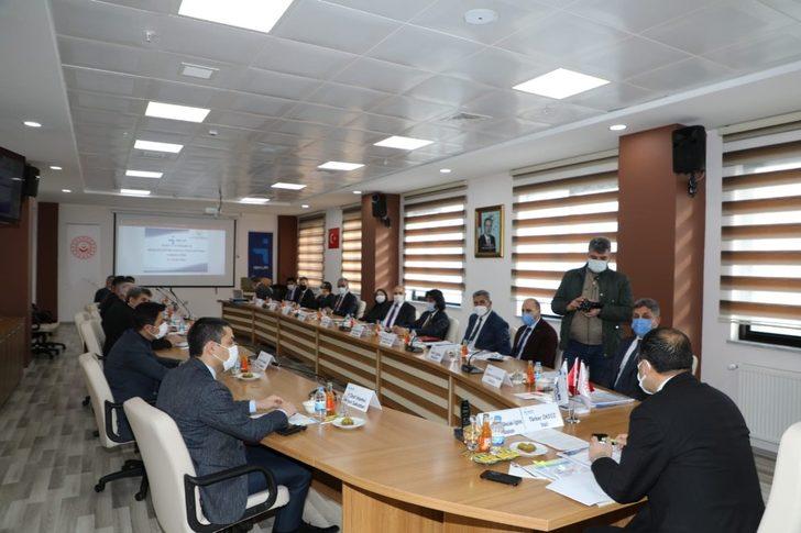 Kars’ta İstihdam ve Mesleki Eğitim Kurulu toplantısı yapıldı G2