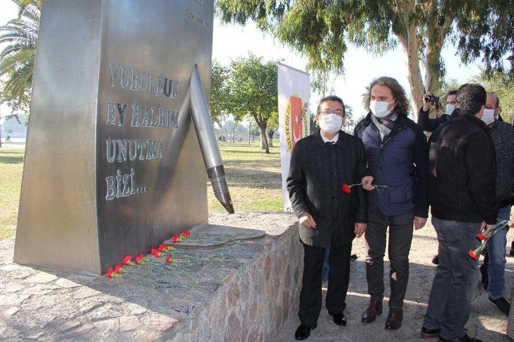 Mersinli gazeteciler Uğur Mumcu’yu andı G5