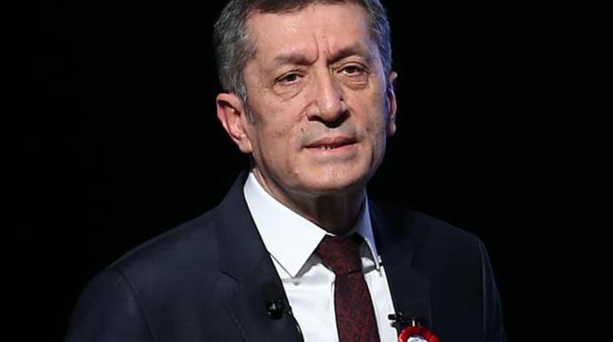 15 Şubat'ta okullar açılacak mı? Bakan Selçuk'tan yüz yüze eğitim açıklaması