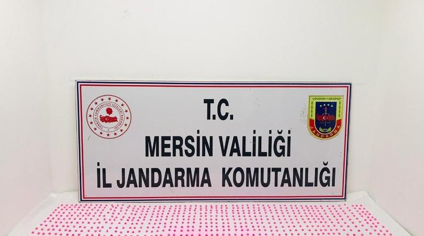 Mersin&rsquo;de uyuşturucu operasyonuna 3 tutuklama