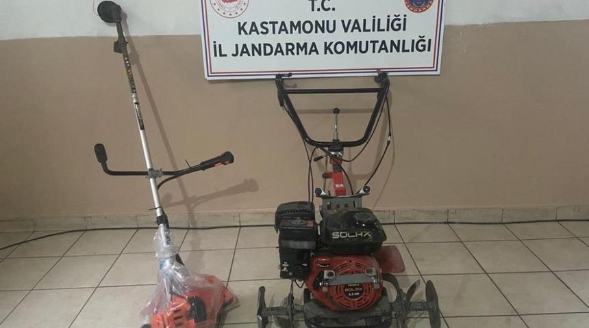 Tosya&rsquo;da bağ evinden motor &ccedil;alan hırsız JASAT ekiplerince yakaladı