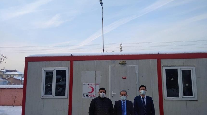 Kızılay&rsquo;dan sağlık&ccedil;ılara acil durum konteynırı