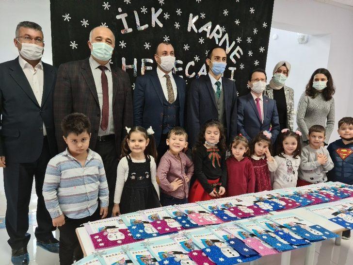 Alaplı’da yüz yüze eğitim gören anaokulu öğrencileri karne heyecanı yaşadı G3