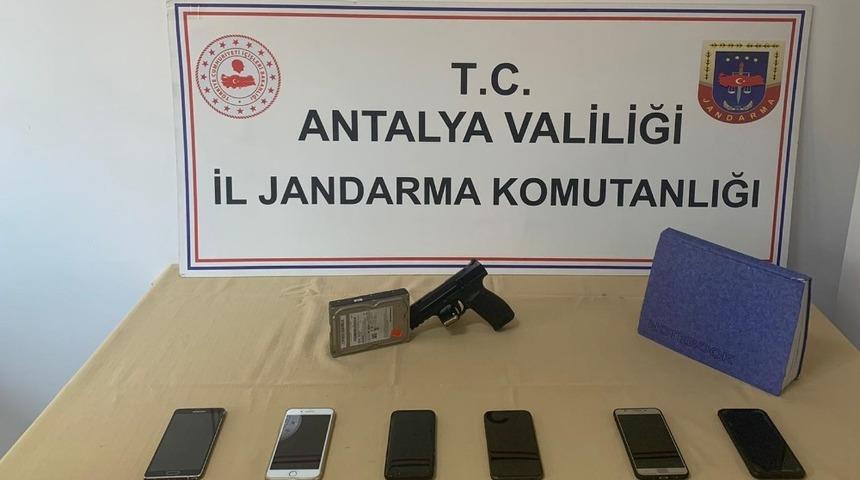 Antalya&rsquo;da yasa dışı bahis&ccedil;ilere ceza yağdı