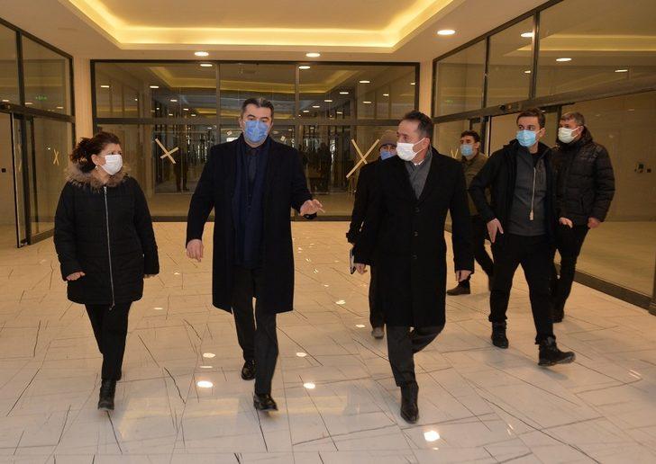 Vali Okay Memiş, Aşık Sümmani Kültür Merkezi’nde incelemelerde bulundu G2