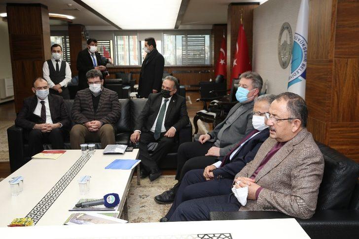 Özhaseki’den Başkan Büyükkılıç’a ziyaret G3