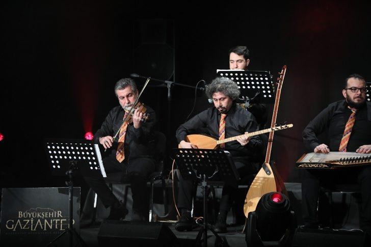 Şehitkamil türkülerle anıldı G1