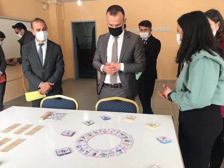 Ağrı Milli Eğitim Müdürü Tekin, Patnos ilçesindeki dil sokaklarının açılışlarını gerçekleştirdi G2