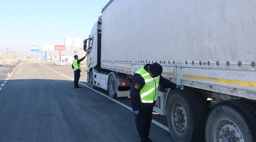 Aksaray’da kış lastiği denetimi
