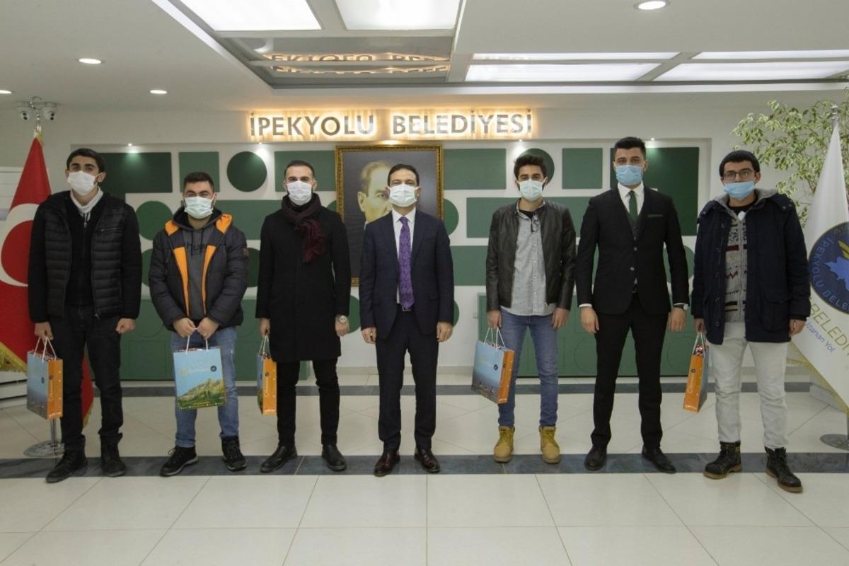 İpekyolu Belediyesinin &lsquo;Online Spor Bilgi Yarışması&rsquo; sonu&ccedil;landı