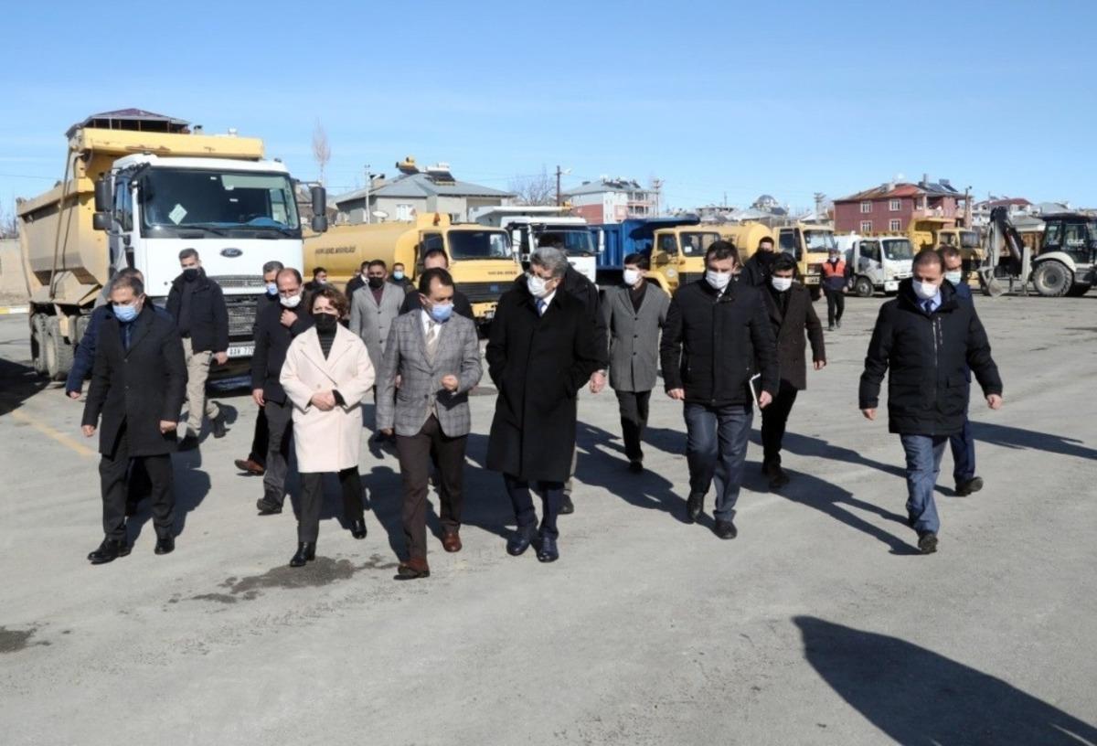 Vali Bilmez&rsquo;den VASKİ&rsquo;ye ziyaret