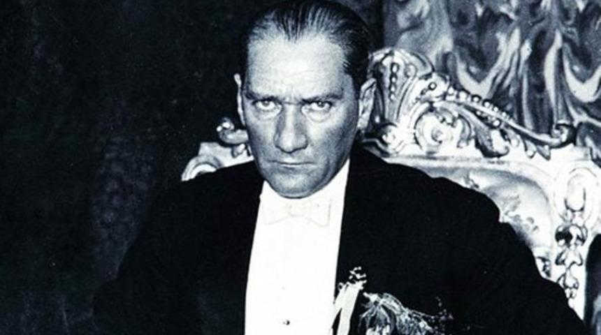 Mustafa Kemal Atat&uuml;rk'e 'mason' diyen asker tutuklandı