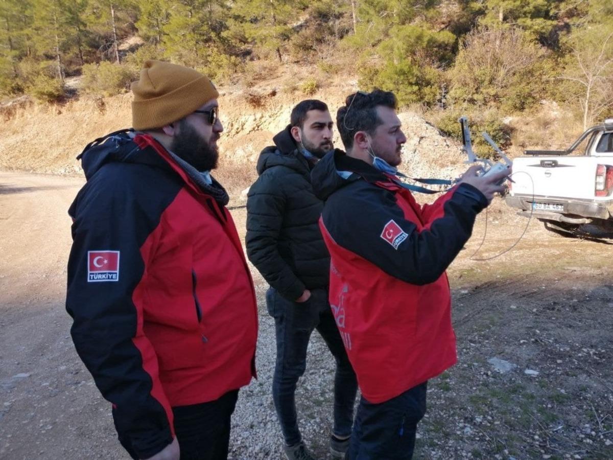 Kayıp alzaymır hastası drone ile arandı