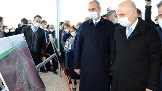 Bakanlar Karaismailoğlu ve Gül, Gaziantep'te karayolu şantiyesinde inceleme yaptı