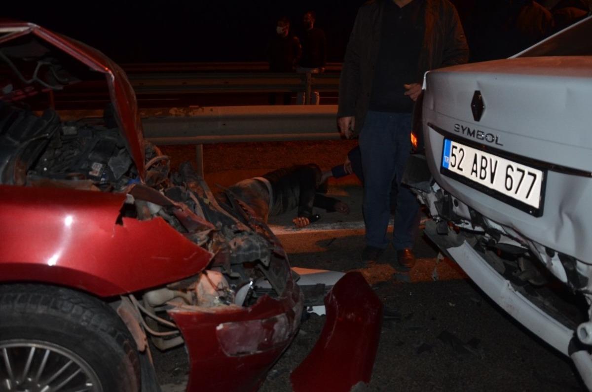 Ordu&rsquo;da zincirleme kaza: 1&rsquo;i ağır 4 yaralı