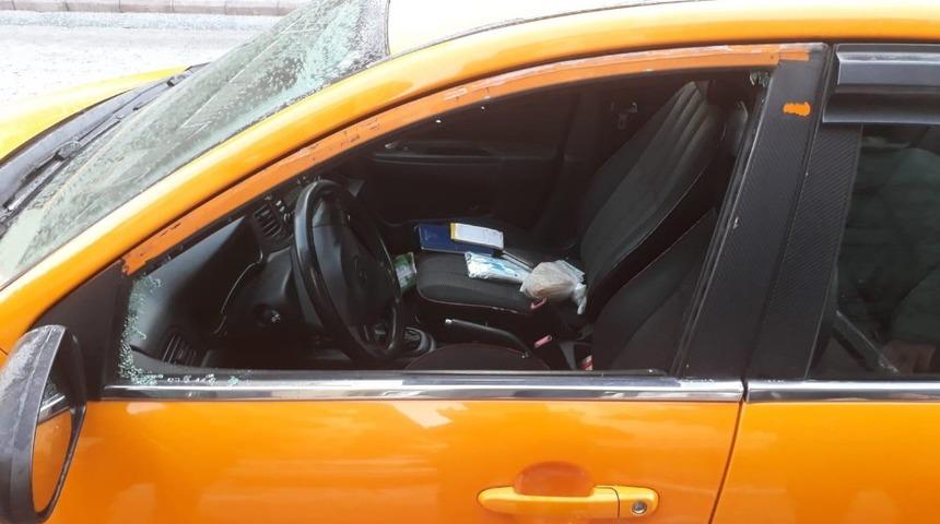 Ankara&rsquo;da &ccedil;aldıkları otomobille ticari taksileri soyan &ccedil;eteye operasyon