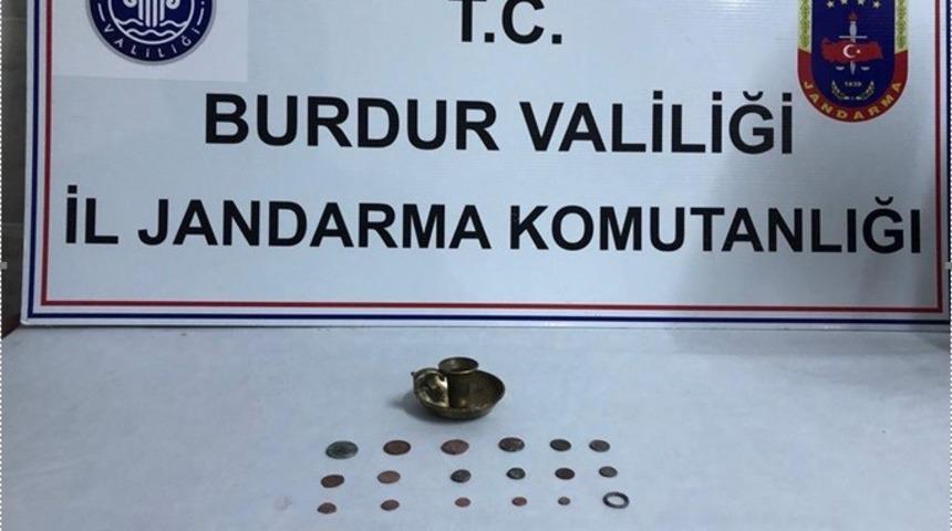 Burdur&rsquo;da tarihi eser ka&ccedil;ak&ccedil;ılığı operasyonu: 1 g&ouml;zaltı