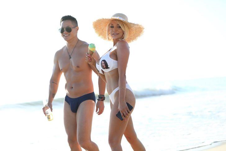 Courtney Stodden Kamala Harris'e desteğini böyle gösterdi G1