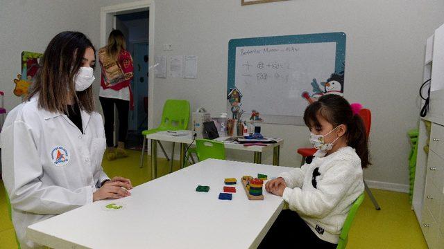 Sağlık çalışanlarının çocukları kreşlerde güvende