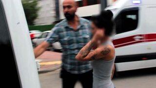 Apartman yöneticisi 'evinize gelen giden belli değil' deyince çılgına döndü