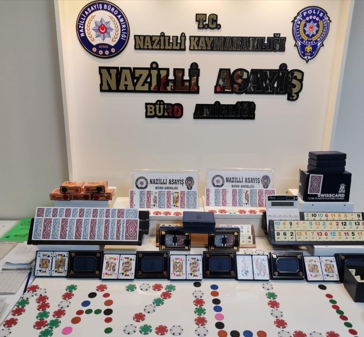 Ge&ccedil;en hafta 4 kişinin yakalandığı ev g&ouml;r&uuml;n&uuml;ml&uuml; kumarhanede bu hafta 14 kişi yakalandı