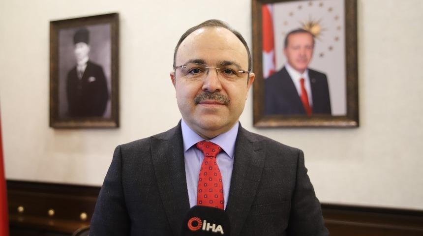 Vali Erkaya Yırık, &ldquo;Her bir vatandaşımızın yanında olmaya gayret g&ouml;sterdik"