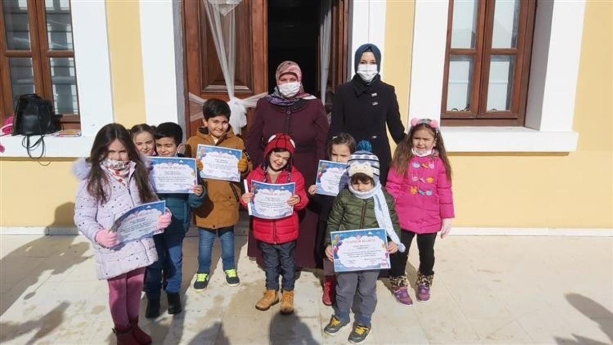 4-6 yaş Kur&rsquo;an kurslarında karne heyecanı