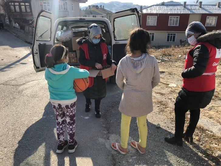 Kastamonu Türk Kızılayı’ndan karantinadaki ailelere gıda yardımı G2