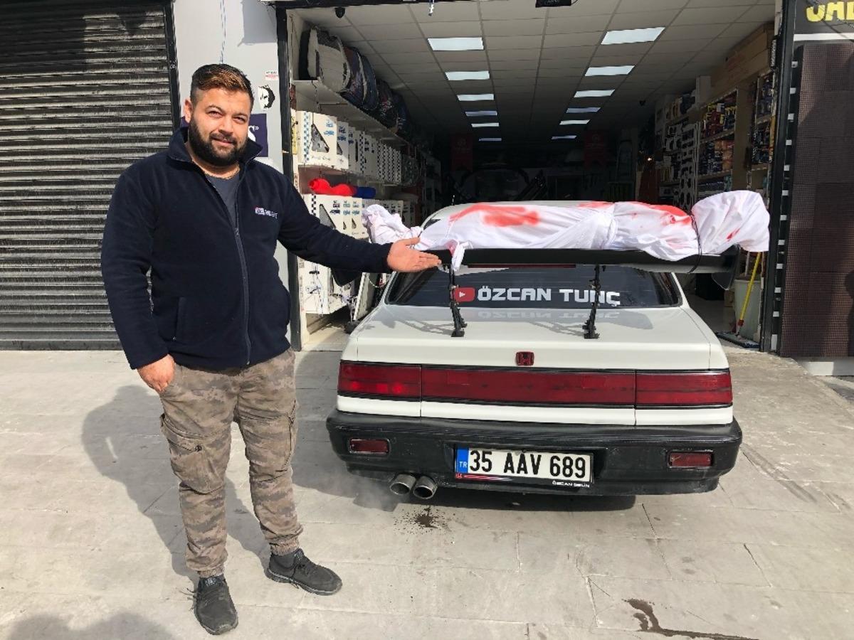 Kanlı, kefenli modifiye ara&ccedil; polisi harekete ge&ccedil;irdi