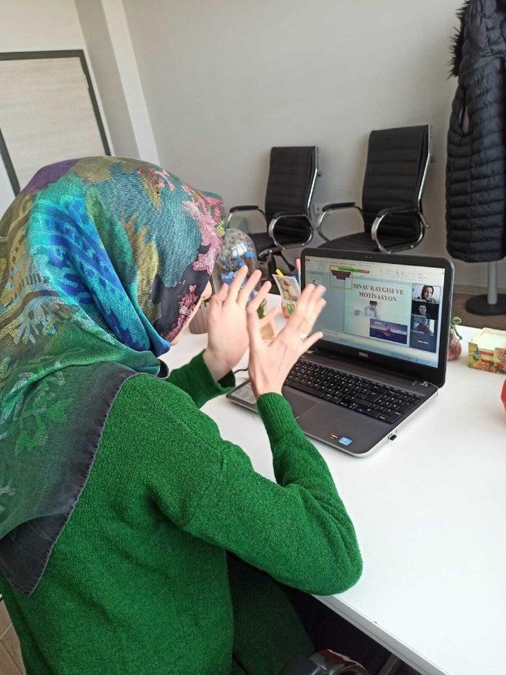 “Sınav Kaygısı ve Motivasyon” semineri G2