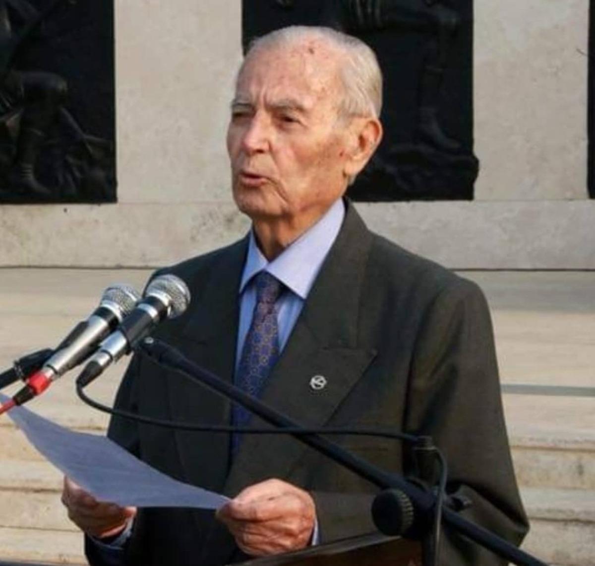 Eski başkan Bakıcı&rsquo;nın babası vefat etti