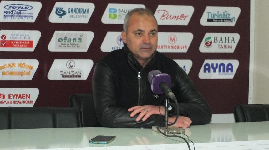 Erkan Sözeri: "Camiaya, şehrimize ve Bandırmaspor’a yakışır bir mücadele içindeyiz"