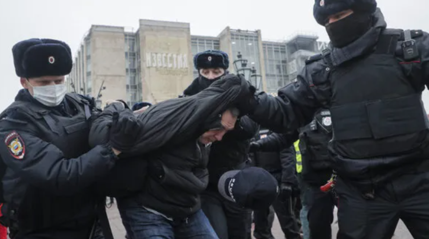 ABD yönetimi, Rusya'daki göstericilere yönelik müdahaleyi kınadı