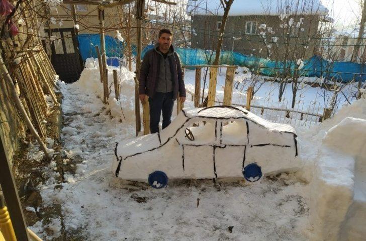 Kardan koltuk yaparak çay keyfi sürdü G2