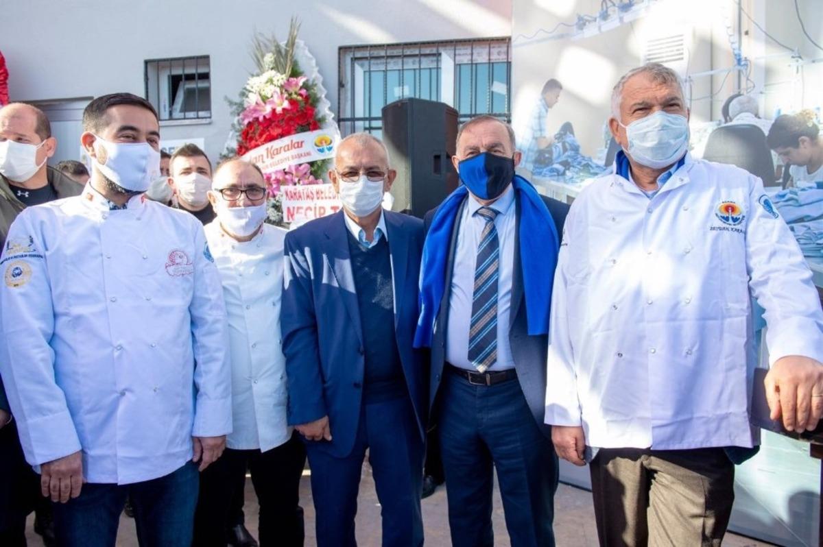 Dikim Evi ve Akkapı Spor Kompleksi a&ccedil;ıldı