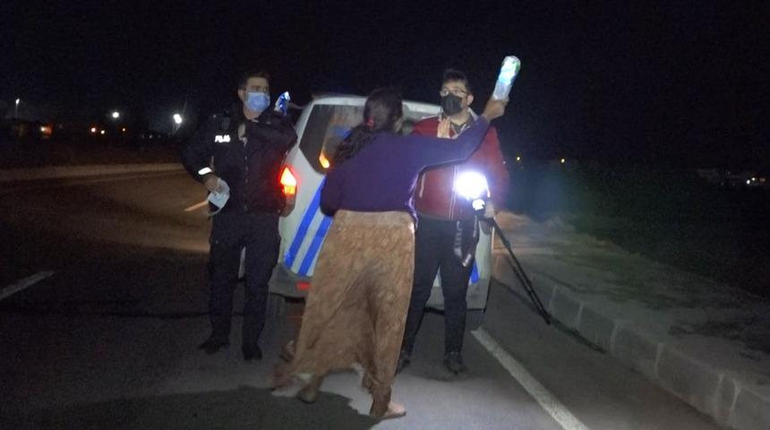 Kaza yapan kadın gazetecilere böyle saldırdı