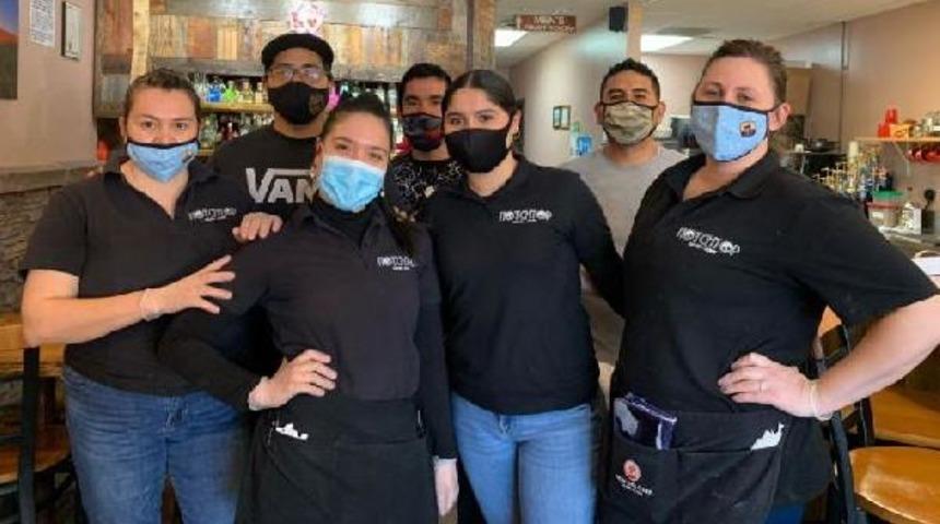 Restoranda kahvaltı yapan müşteri 148 TL'lik hesaba 10 bin TL bahşiş bıraktı