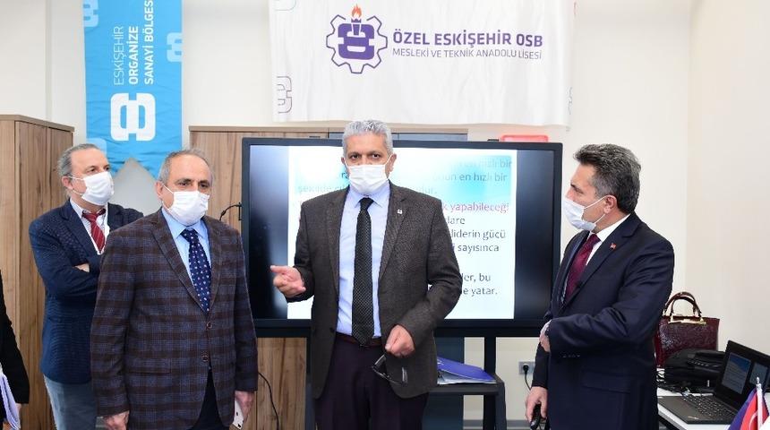 &Ouml;zel EOSB Mesleki ve Teknik Anadolu Lisesi lider olma yolunda