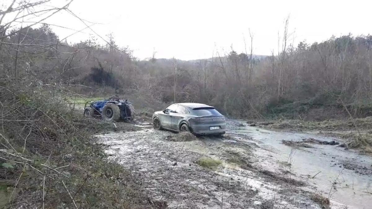 Sabancı&rsquo;nın oğlu Sakarya&rsquo;da mahsur kaldı