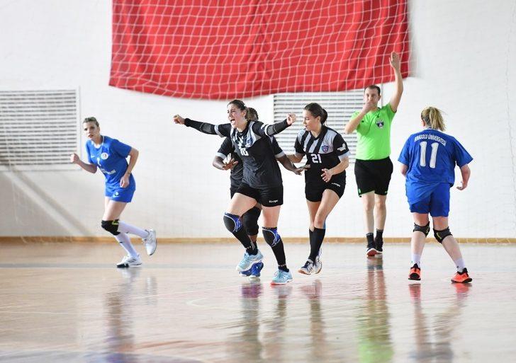 Mavi Kelebekler’den muhteşem galibiyet G5