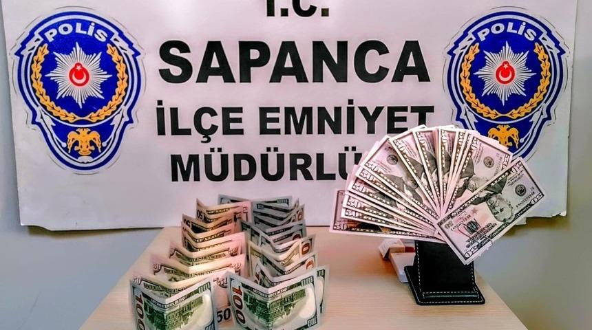Sakarya&rsquo;da sahte dolar bozduran ş&uuml;pheli g&ouml;zaltına alındı